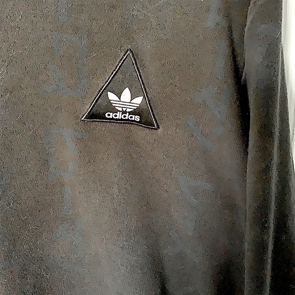 Adidas Crewneck - Picture 3 of 8